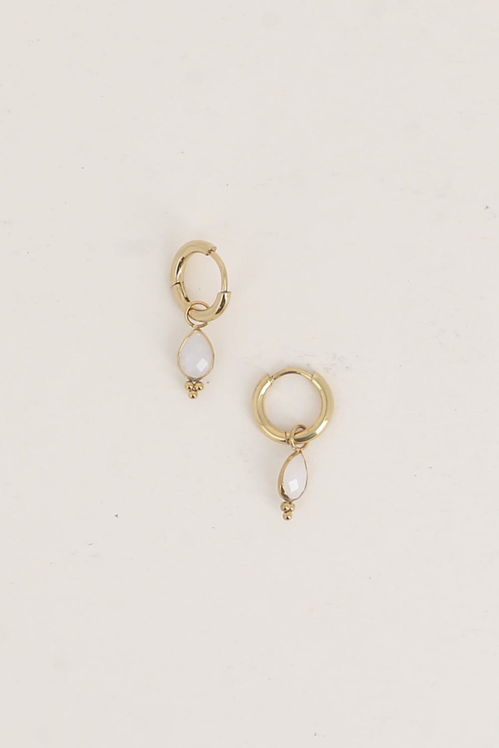 Boucles Bohm Paris - Aveny Boucles d'oreilles type Créoles Bohm Paris Agate blanche 
