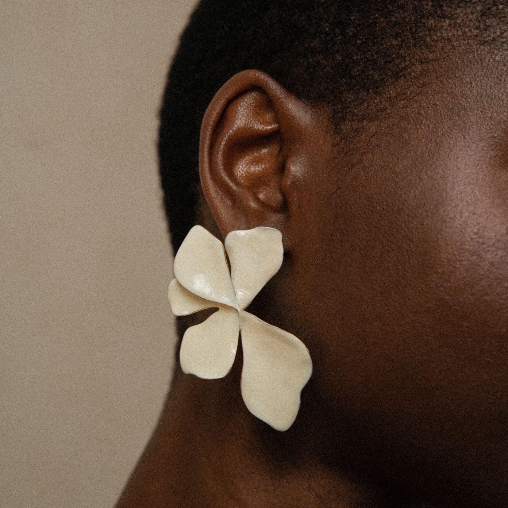 Boucles Bohm Paris - Elya Boucles d'oreilles à puces Bohm Paris 