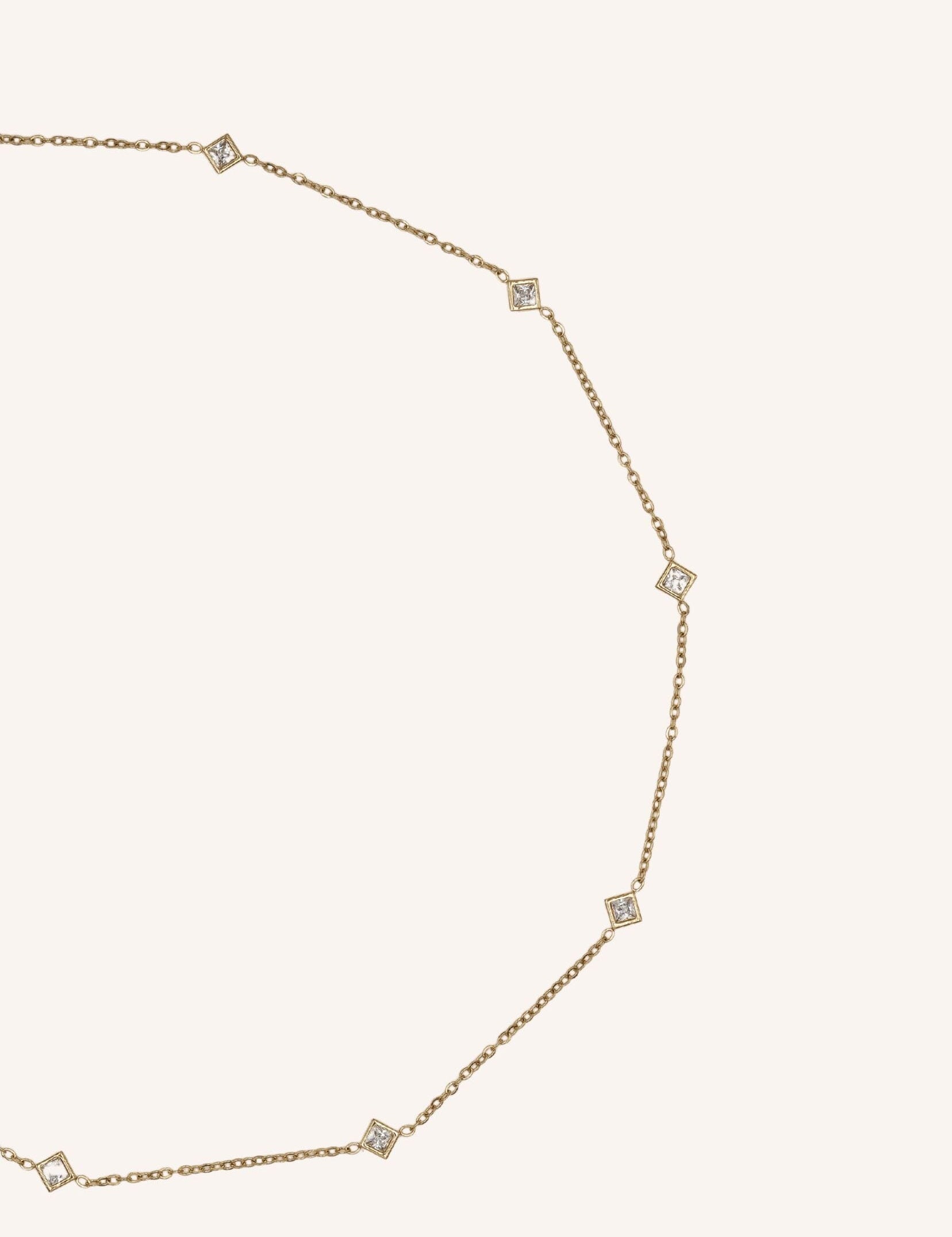 Collier Bohm Paris - Isya Collier type sautoir Bohm Paris Doré 