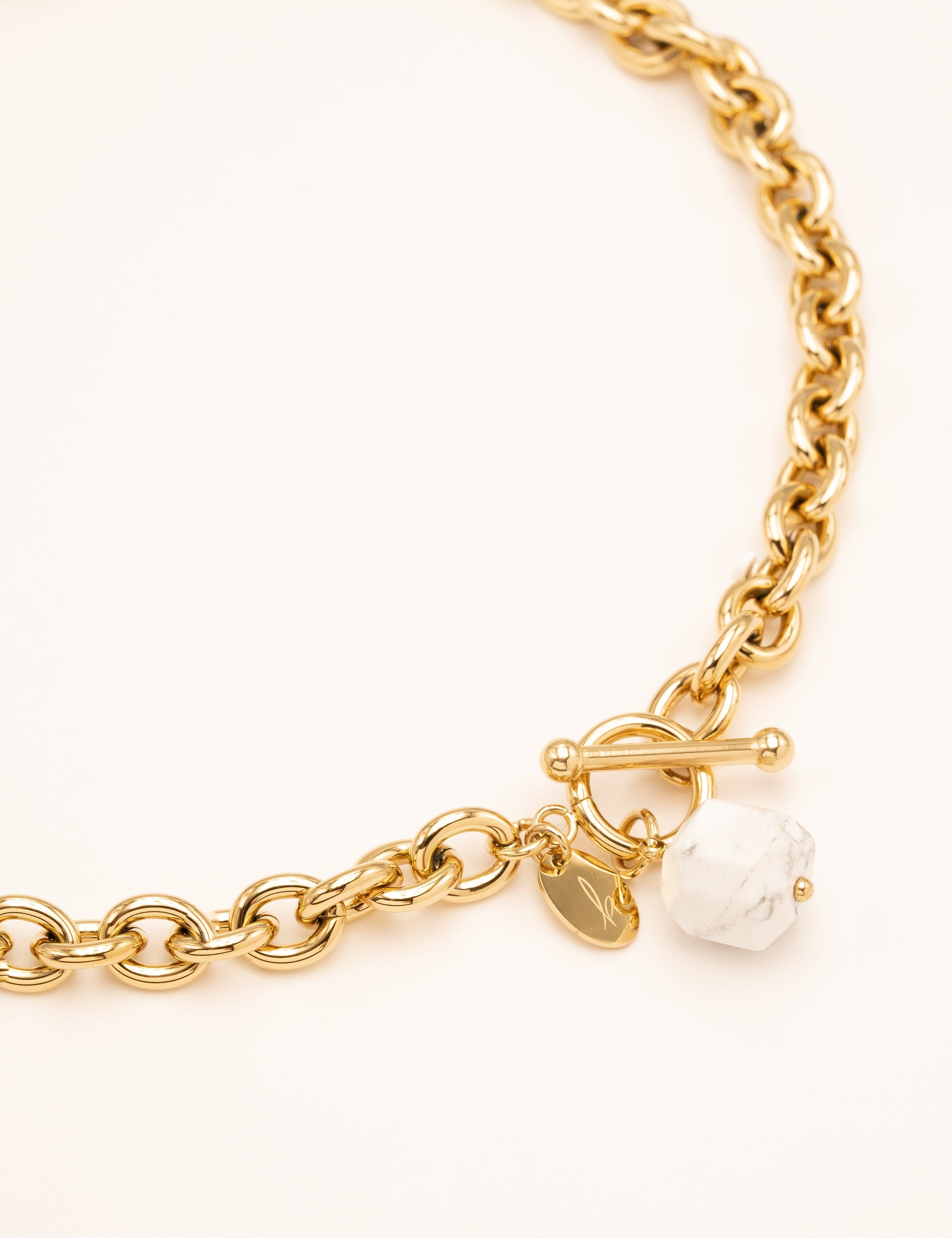 Collier Bohm Paris - Bradley Colliers Bohm Paris howlite blanche 