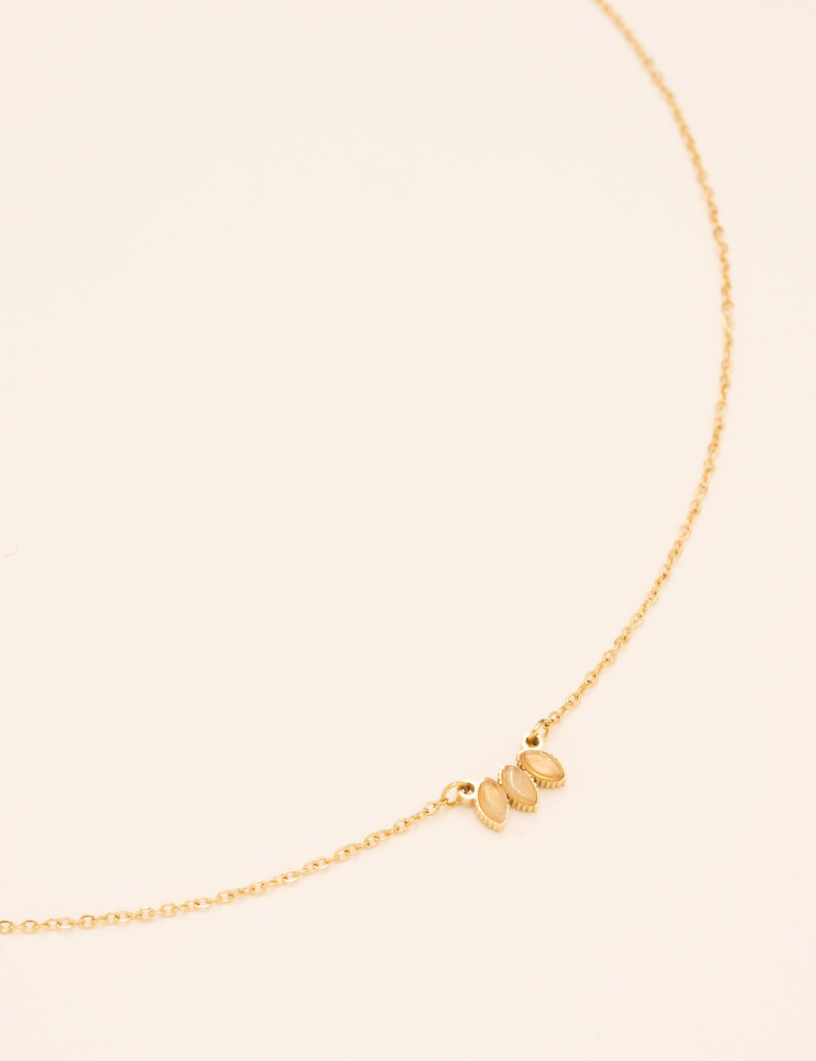 Collier Frances Colliers Bohm Paris pierre de soleil 