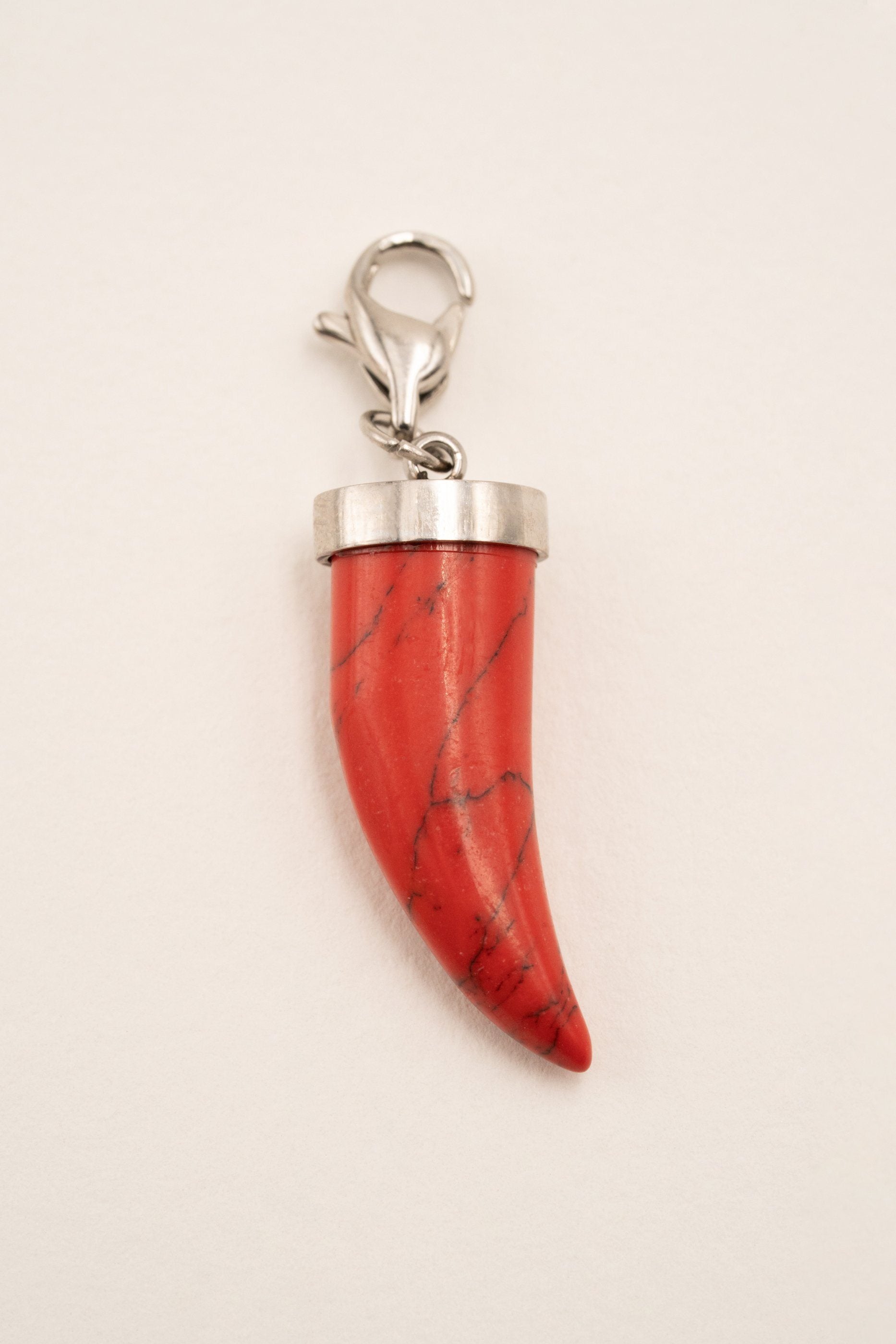 Lockie Amon argenté Lockie Bohm Paris howlite rouge